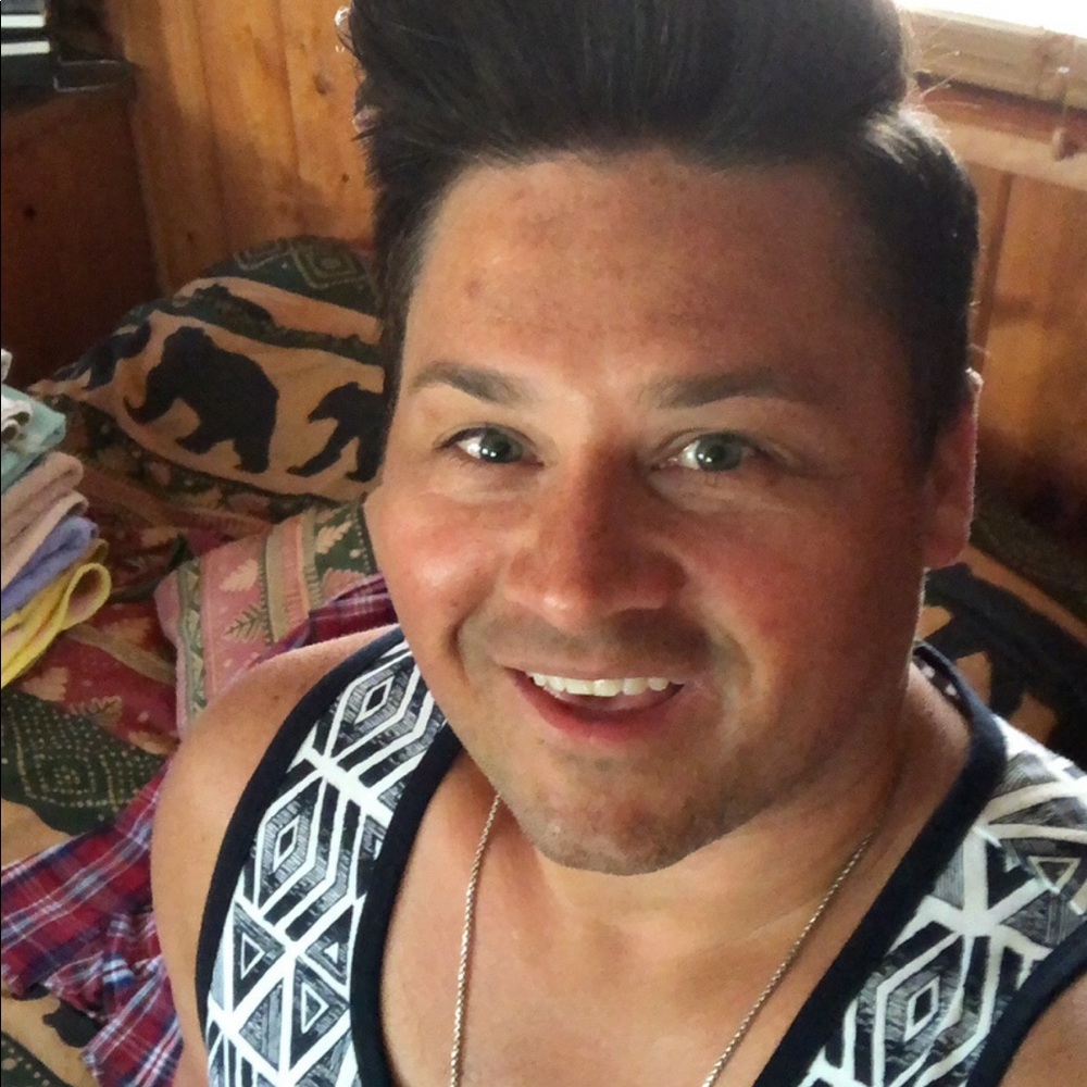 Meet your Posher, Michael
